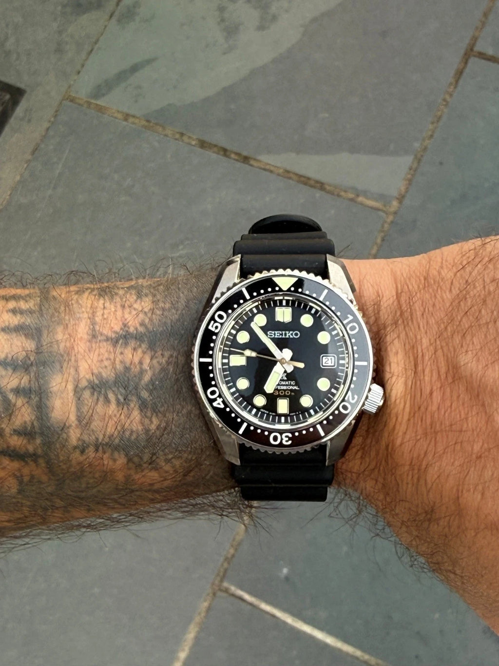 Seiko Prospex Marine Master 300 SLA021J1 – Full Set – Bracelet & Rubber Strap
