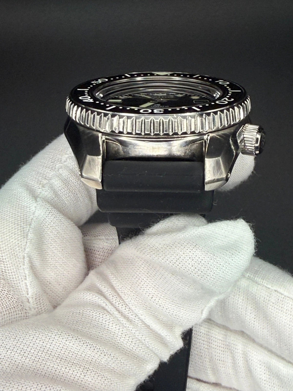 Seiko Prospex Marine Master 300 SLA021J1 – Full Set – Bracelet & Rubber Strap